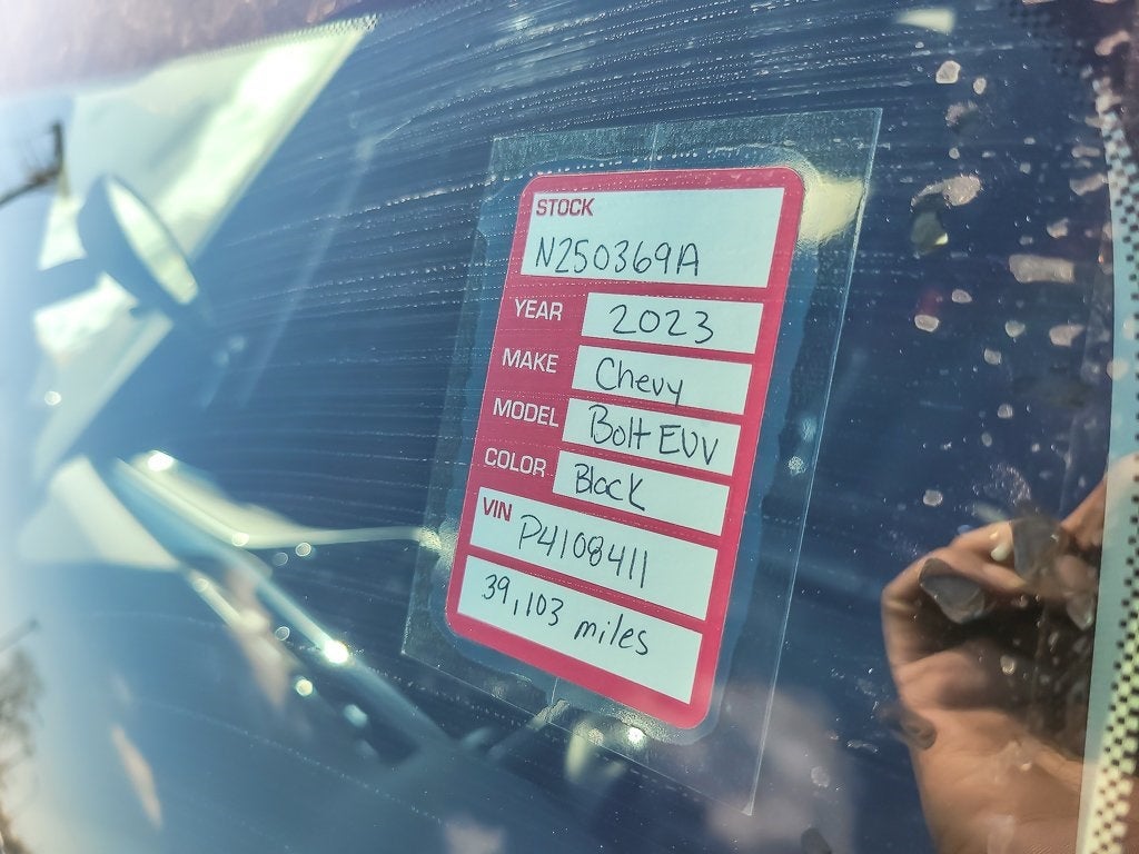 2023 Chevrolet Bolt EUV LT