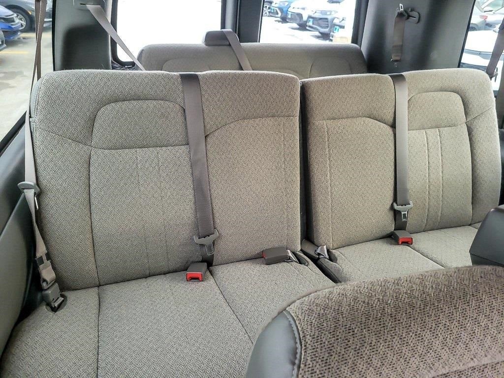 2021 GMC Savana 3500 LT