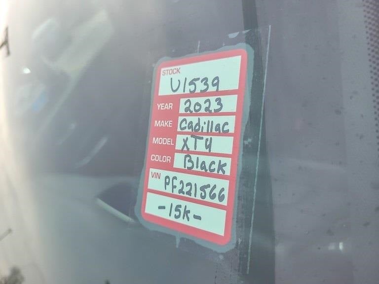 2023 Cadillac XT4 Premium Luxury