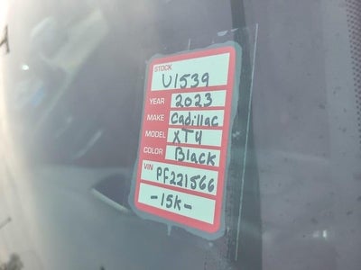 2023 Cadillac XT4 Premium Luxury