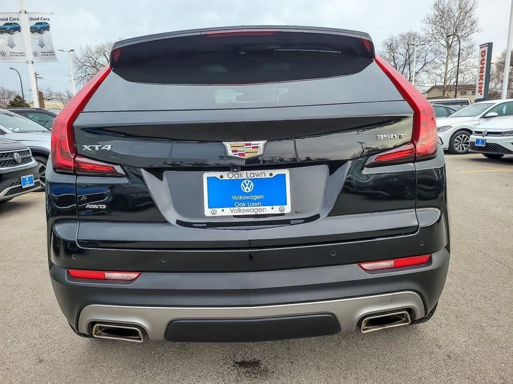 2023 Cadillac XT4 Premium Luxury