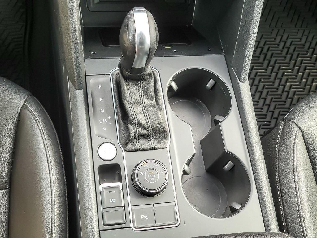 2020 Volkswagen Atlas Cross Sport 2.0T SE w/Technology 4Motion