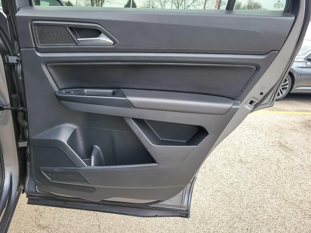 2020 Volkswagen Atlas Cross Sport 2.0T SE w/Technology 4Motion