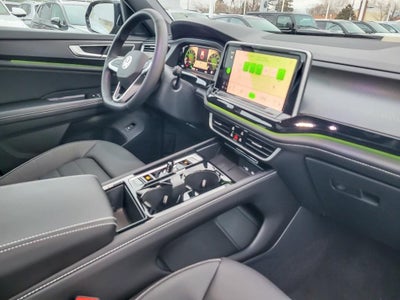 2026 Volkswagen Atlas Cross Sport 2.0T SEL R-Line Black