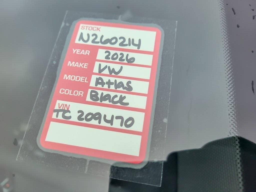 2026 Volkswagen Atlas Cross Sport 2.0T SEL R-Line Black