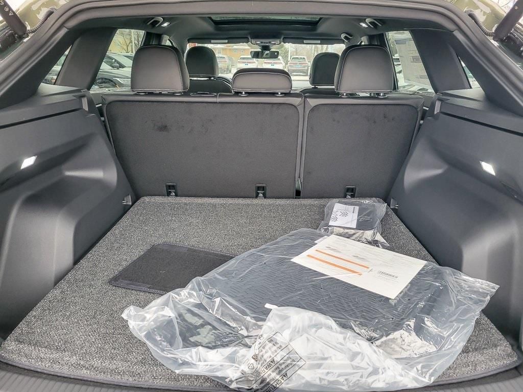 2026 Volkswagen Atlas Cross Sport 2.0T SEL