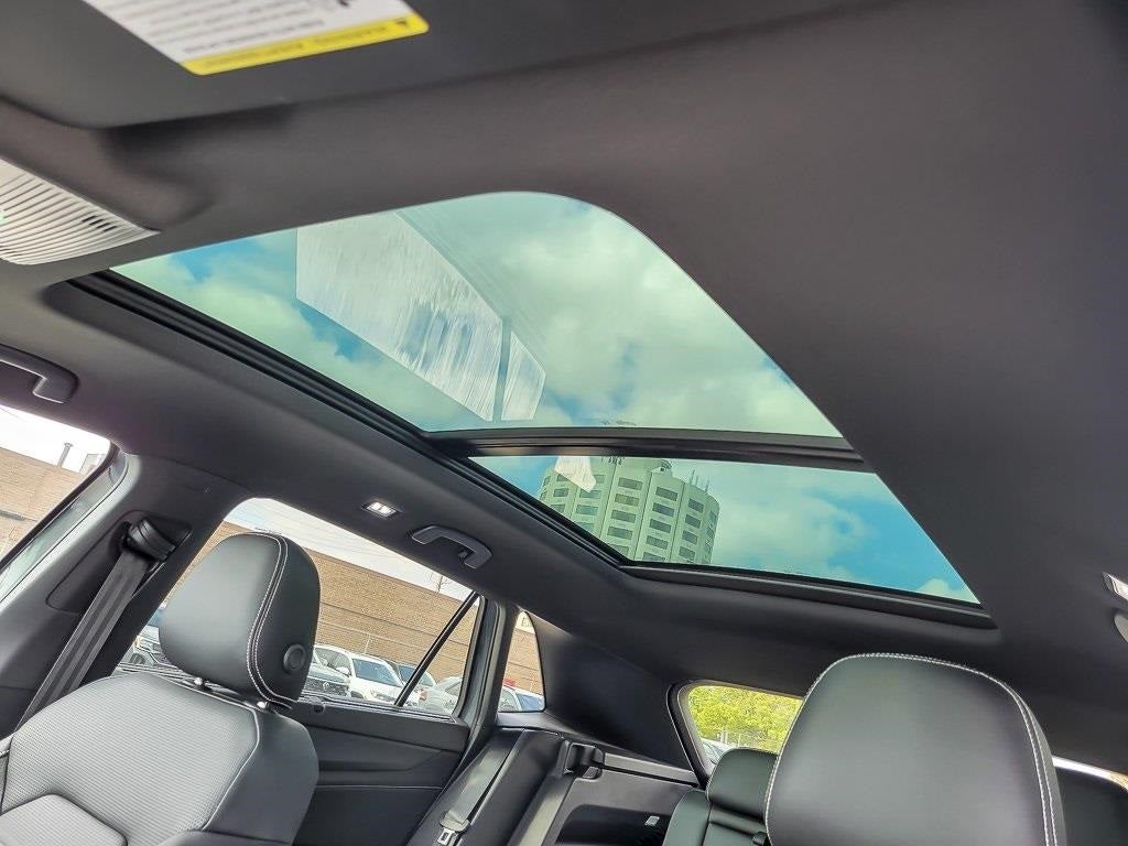 2026 Volkswagen Atlas Cross Sport 2.0T SEL