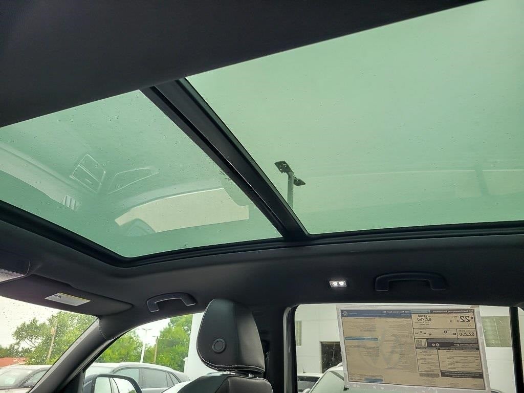 2026 Volkswagen Atlas Cross Sport 2.0T SEL