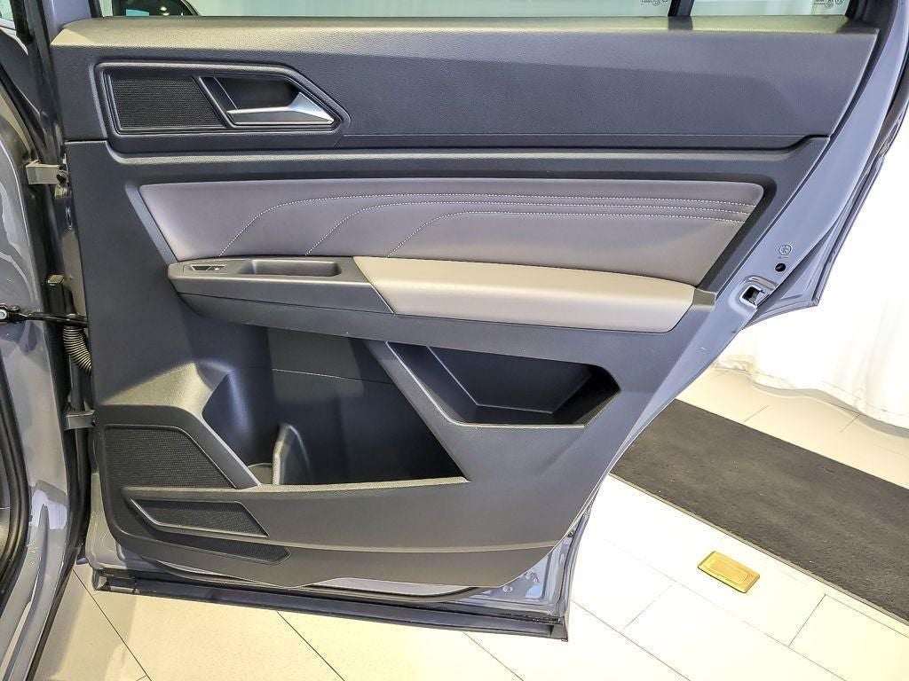 2021 Volkswagen Atlas Cross Sport 3.6L V6 SEL R-Line