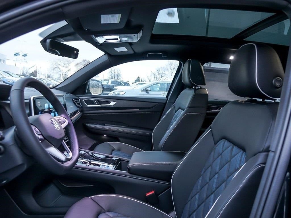 2026 Volkswagen Atlas Cross Sport 2.0T SEL Premium R-Line