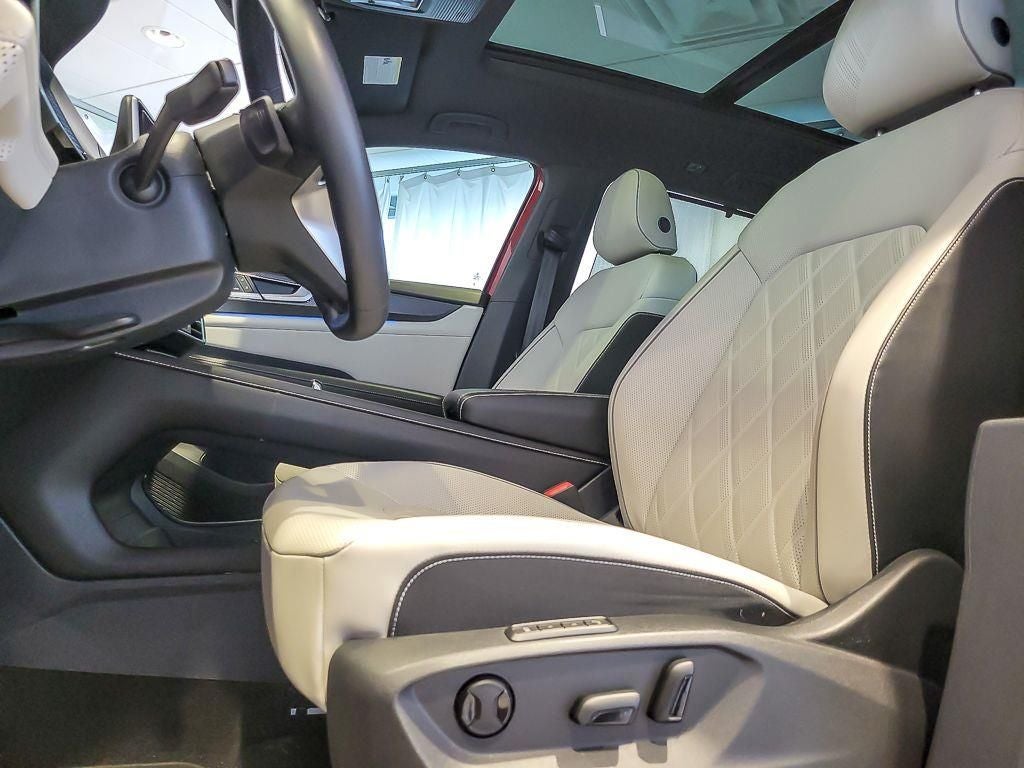 2025 Volkswagen Atlas Cross Sport 2.0T SEL Premium R-Line