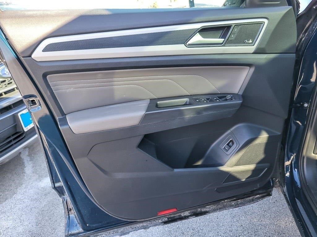 2023 Volkswagen Atlas Cross Sport 3.6L V6 SEL Premium R-Line