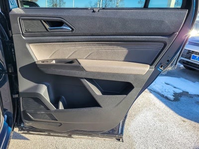 2023 Volkswagen Atlas Cross Sport 3.6L V6 SEL Premium R-Line