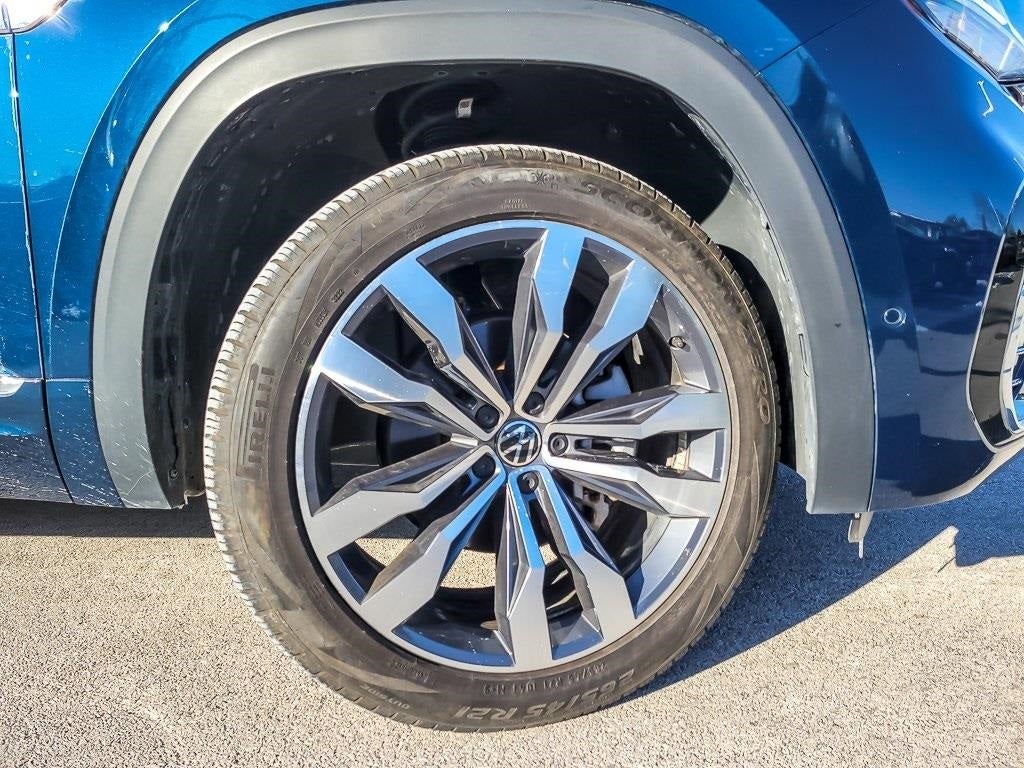 2023 Volkswagen Atlas Cross Sport 3.6L V6 SEL Premium R-Line
