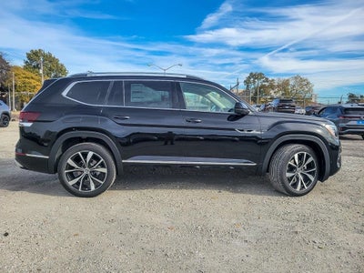 2026 Volkswagen Atlas 2.0T SEL Premium R-Line