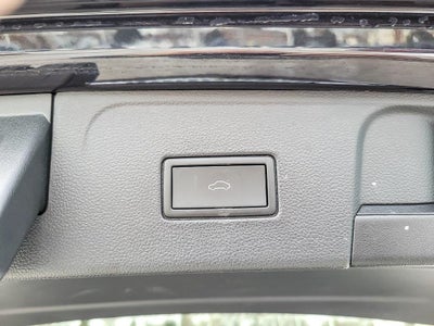 2022 Volkswagen Atlas 3.6L V6 SEL Premium R-Line