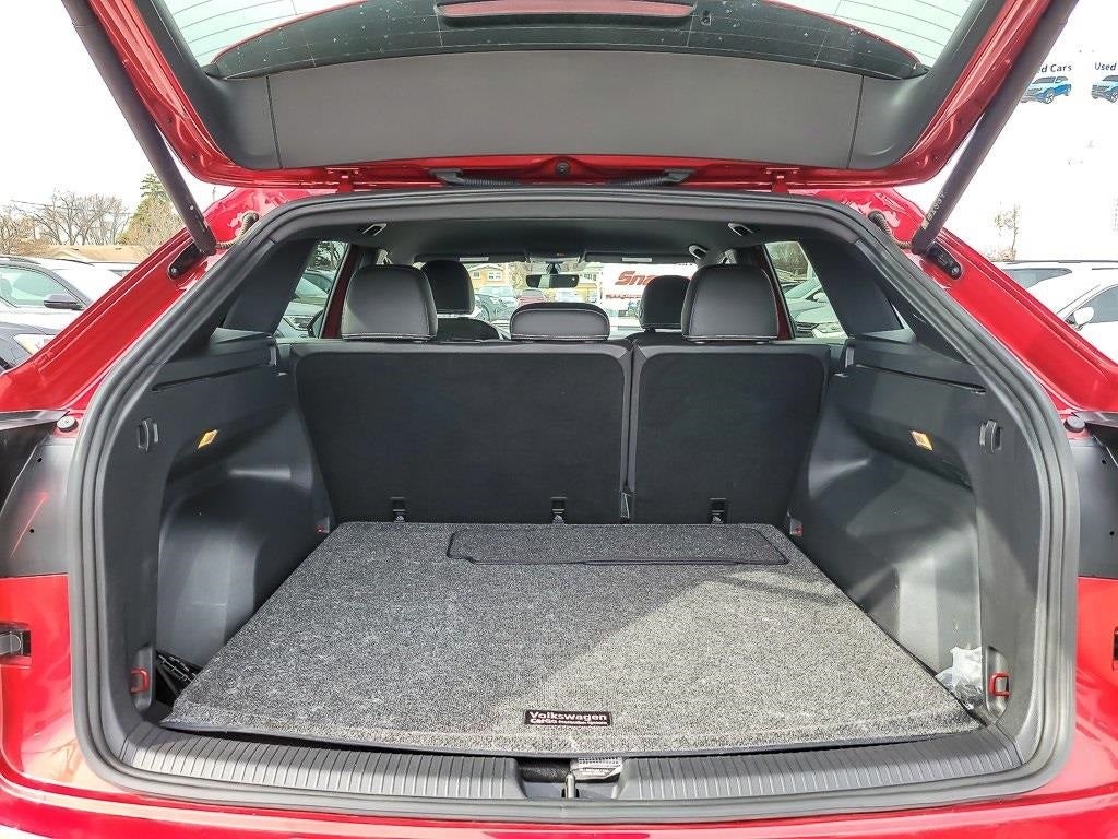 2023 Volkswagen Atlas Cross Sport 2.0T SE w/Technology