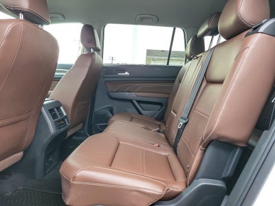 2022 Volkswagen Atlas 3.6L V6 SE w/Technology