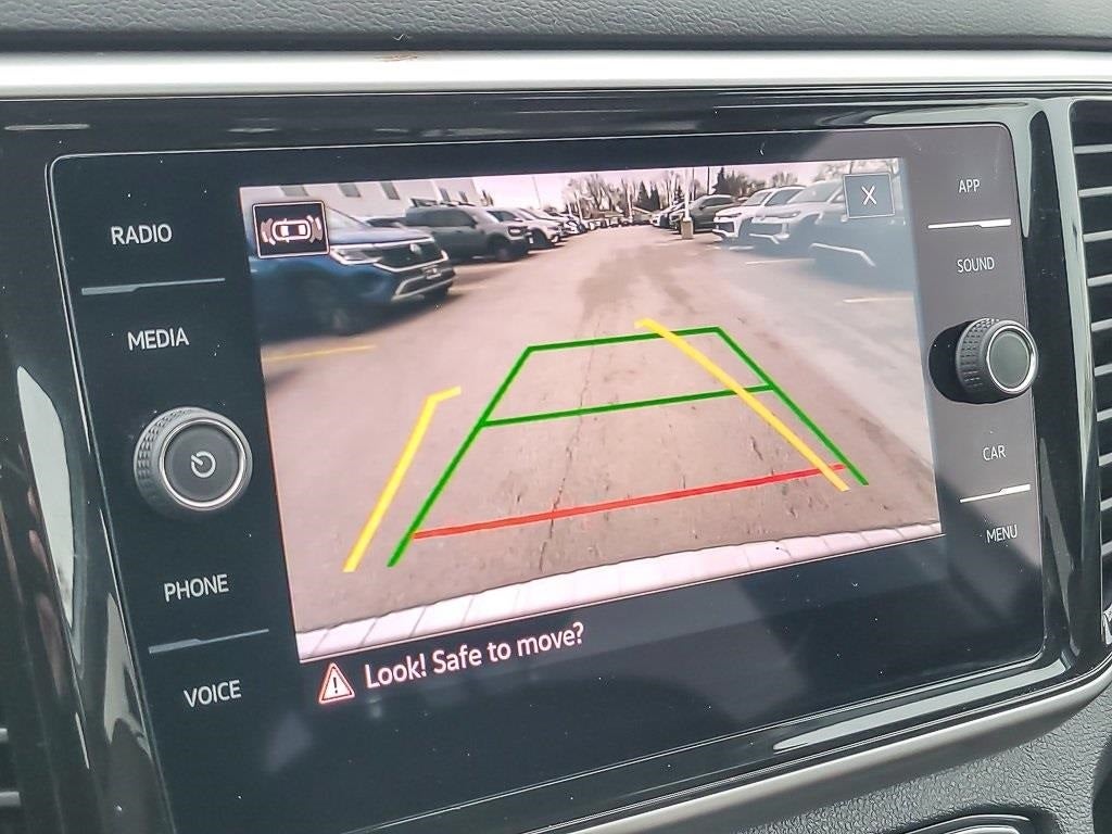 2022 Volkswagen Atlas 3.6L V6 SE w/Technology