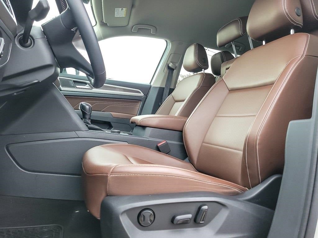 2022 Volkswagen Atlas 3.6L V6 SE w/Technology