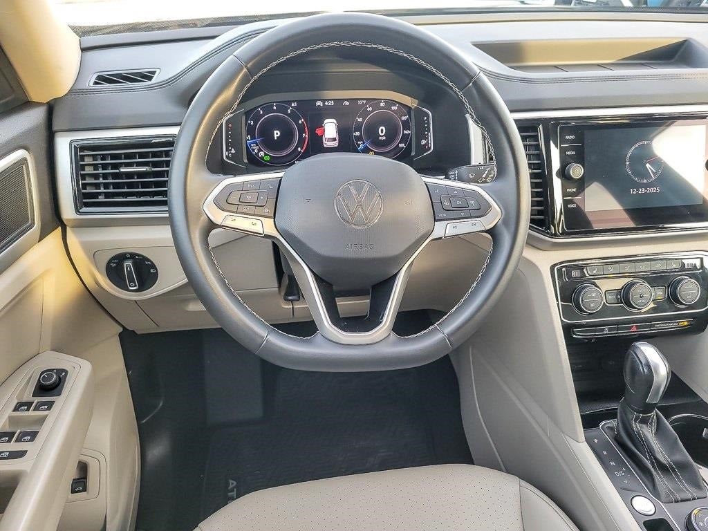 2023 Volkswagen Atlas 3.6L V6 SE w/Technology