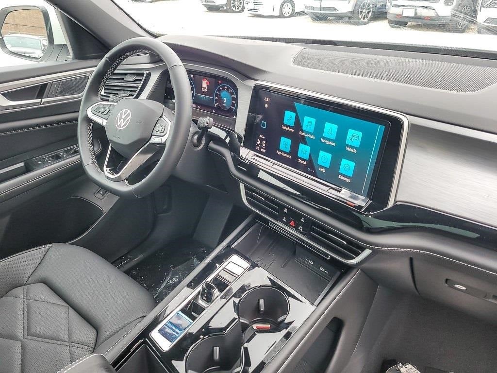 2026 Volkswagen Atlas Cross Sport 2.0T SE w/Technology