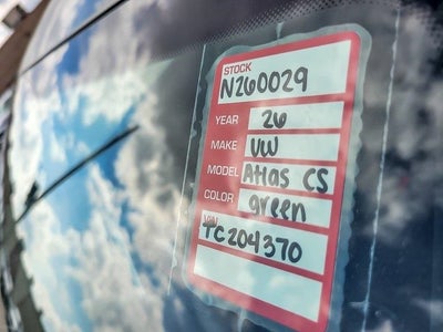 2026 Volkswagen Atlas Cross Sport 2.0T SE w/Technology