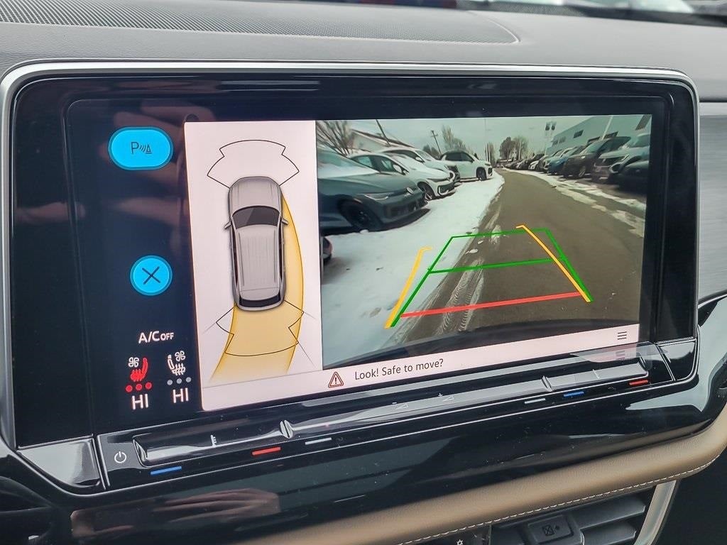 2026 Volkswagen Atlas Cross Sport 2.0T SE w/Technology