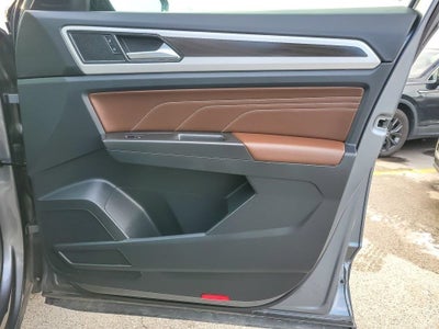 2022 Volkswagen Atlas 2.0T SE w/Technology