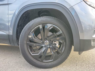 2022 Volkswagen Atlas 2.0T SE w/Technology