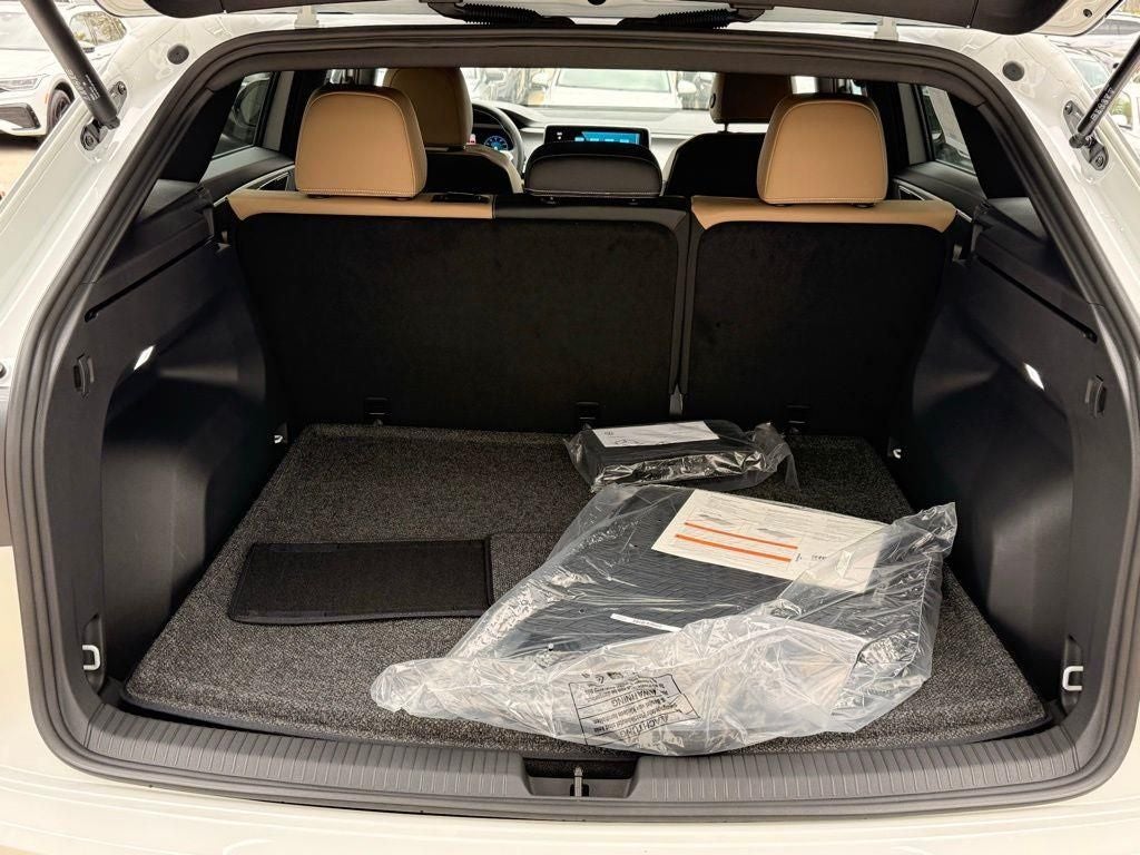 2026 Volkswagen Atlas Cross Sport 2.0T SE