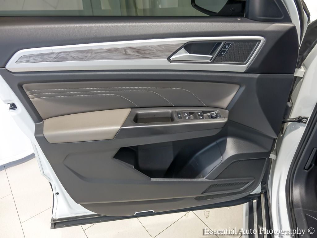 2023 Volkswagen Atlas Cross Sport 2.0T SE