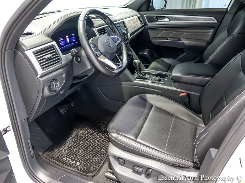 2023 Volkswagen Atlas Cross Sport 2.0T SE