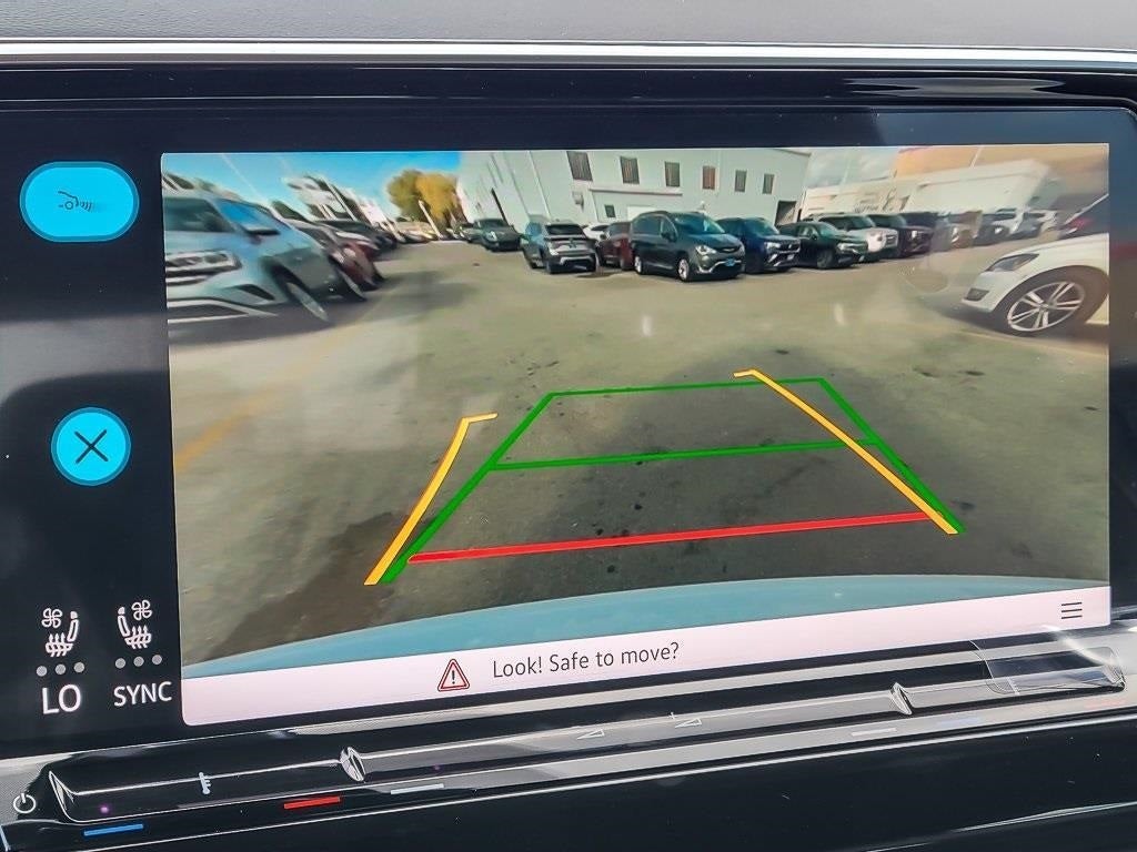 2026 Volkswagen Atlas Cross Sport 2.0T SE