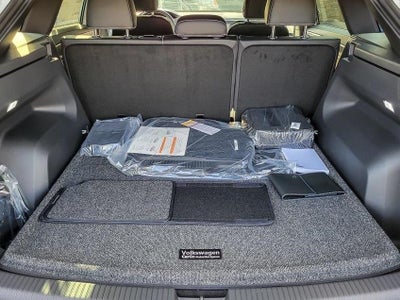 2026 Volkswagen Atlas Cross Sport 2.0T SE