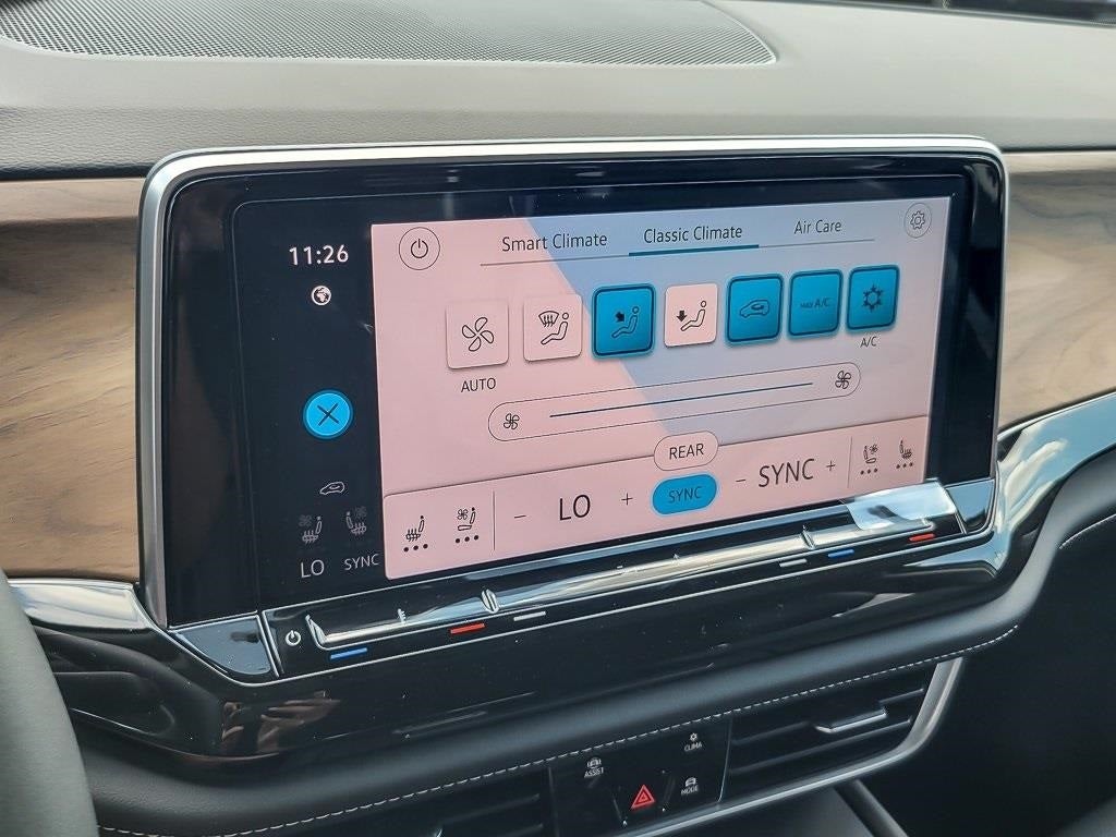 2026 Volkswagen Atlas 2.0T SE