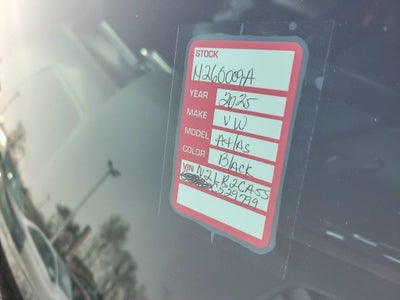 2025 Volkswagen Atlas 2.0T SE