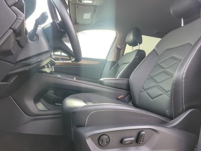 2025 Volkswagen Atlas 2.0T SE