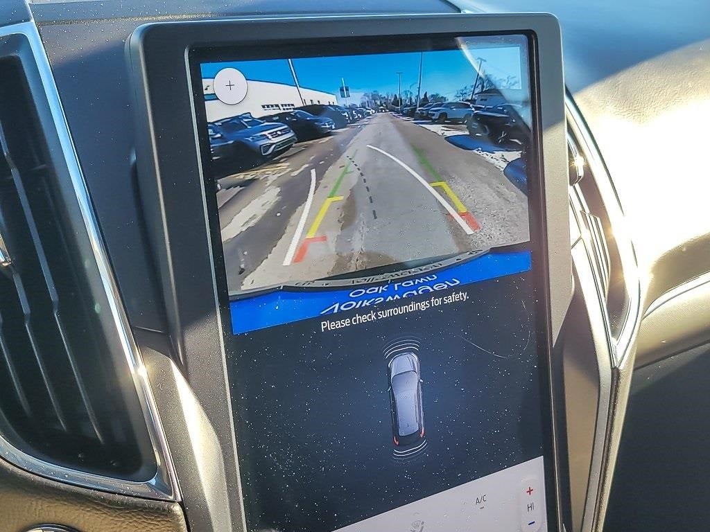 2023 Ford Edge Titanium