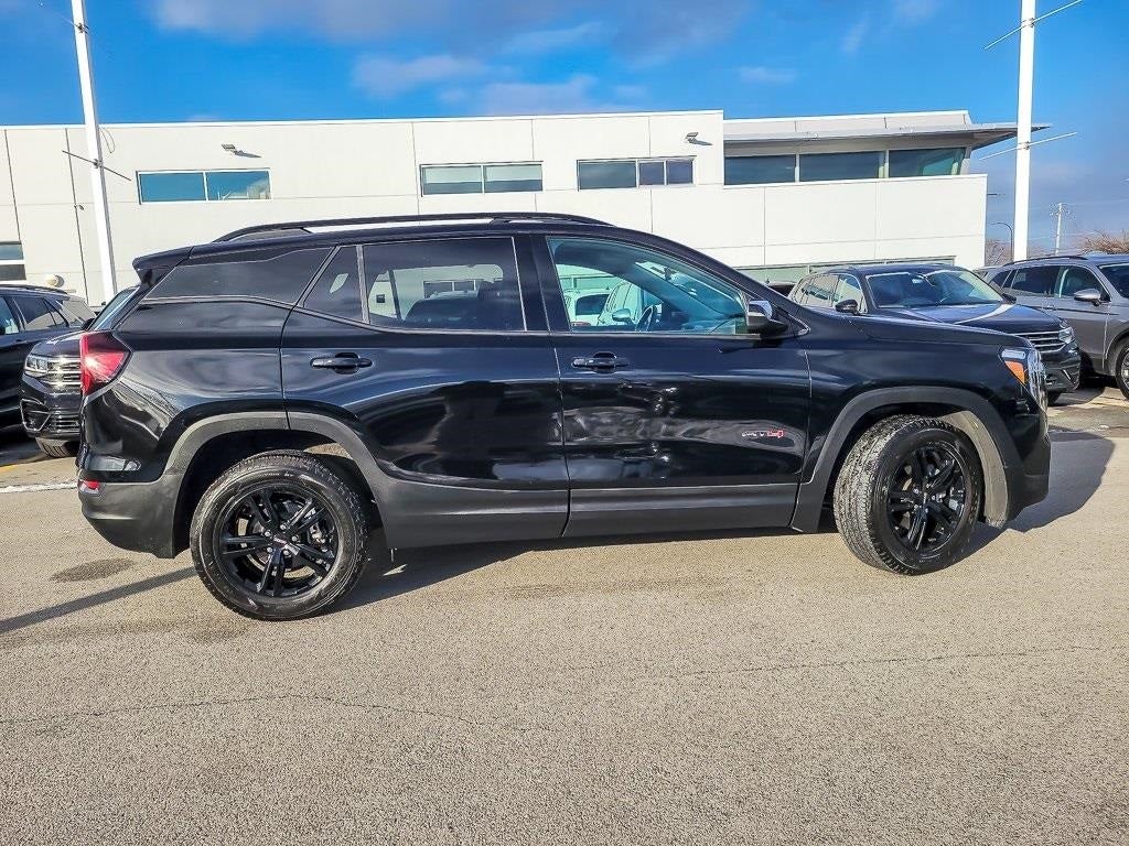 2022 GMC Terrain AT4