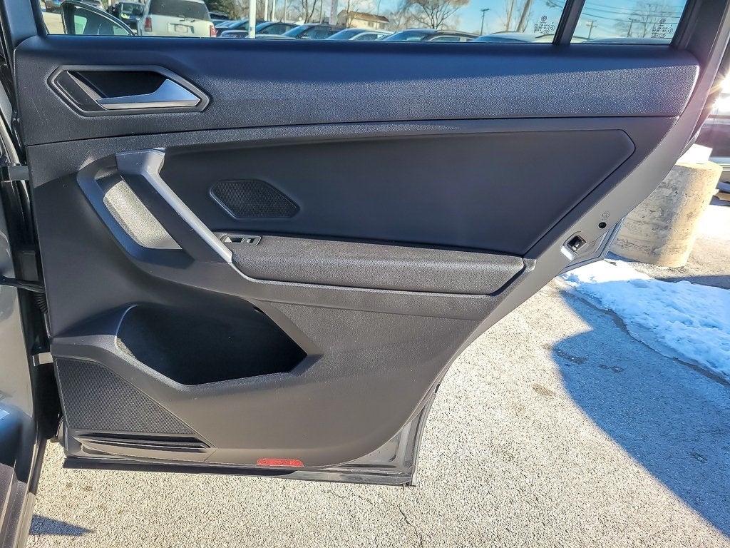 2021 Volkswagen Tiguan 2.0T SE R-Line Black