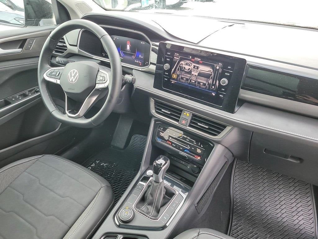 2025 Volkswagen Taos 1.5T SE Black