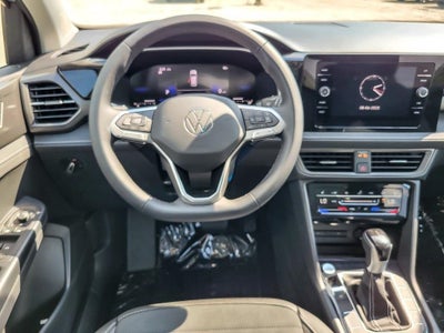 2025 Volkswagen Taos 1.5T SE Black