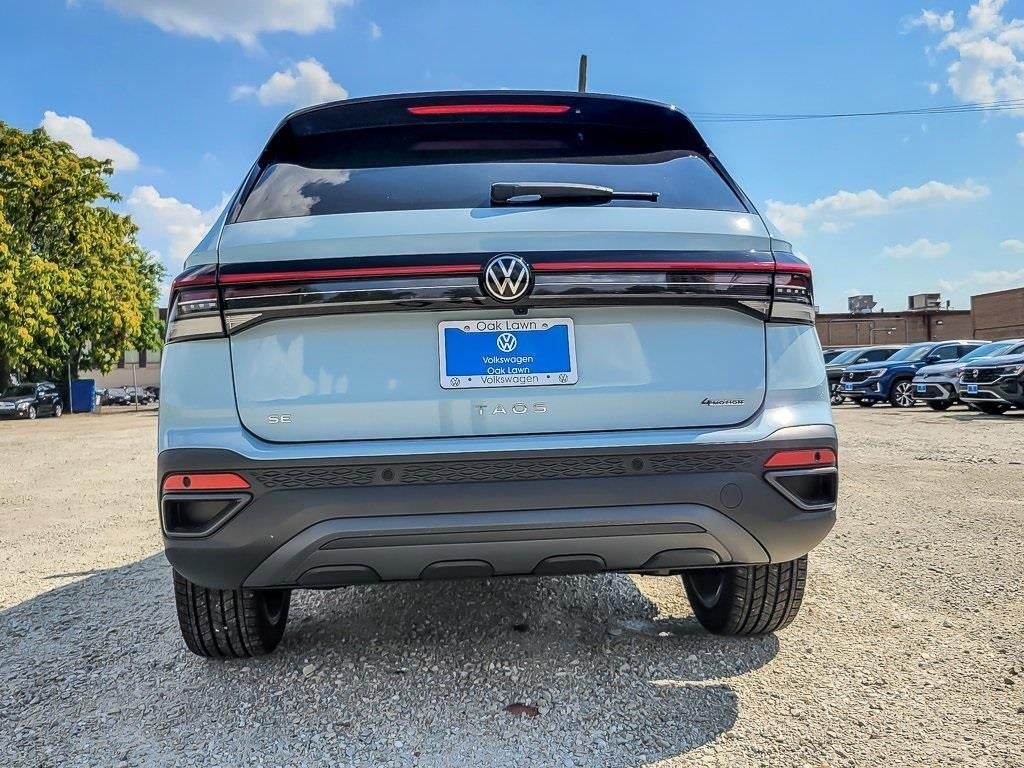 2025 Volkswagen Taos 1.5T SE Black