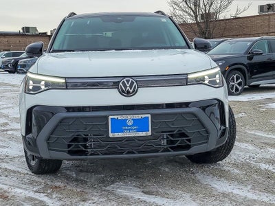 2026 Volkswagen Taos 1.5T SE Black