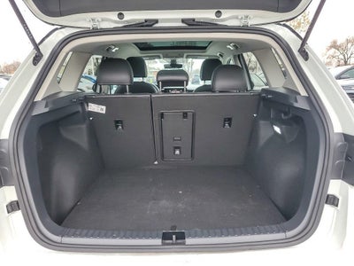 2025 Volkswagen Taos 1.5T SE Black