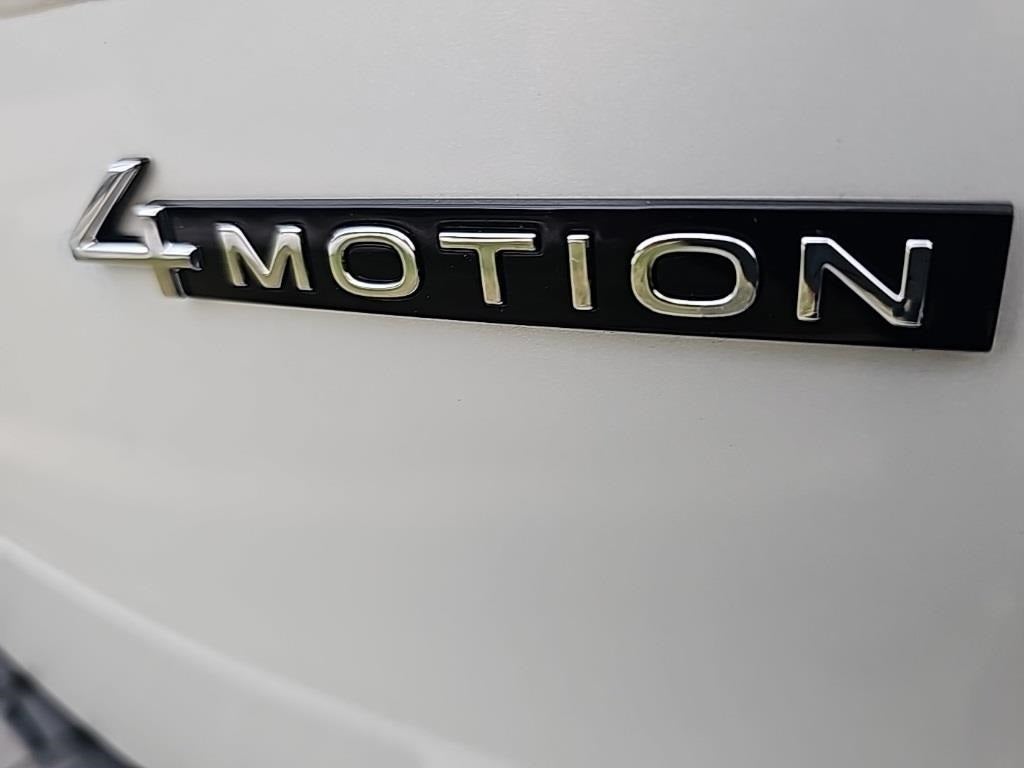 2022 Volkswagen Tiguan 2.0T SEL R-Line