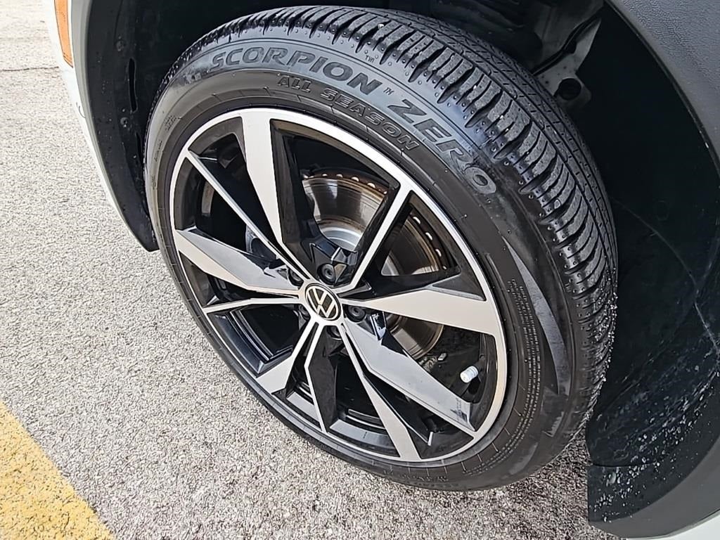 2022 Volkswagen Tiguan 2.0T SEL R-Line