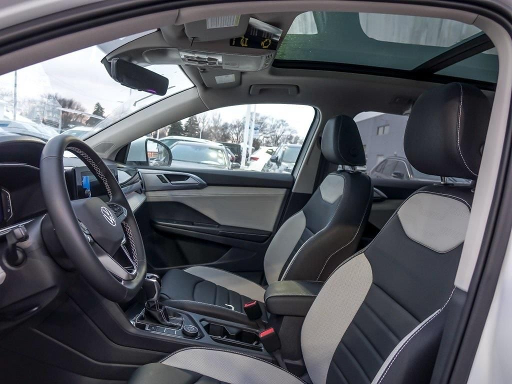 2026 Volkswagen Taos 1.5T SEL