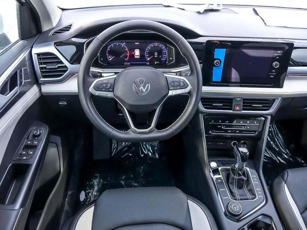 2026 Volkswagen Taos 1.5T SEL